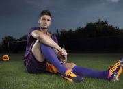 开云体育app-德意巅峰战，拜仁铁蹄碾压斑马，若日尼奥孤星点燃赛场