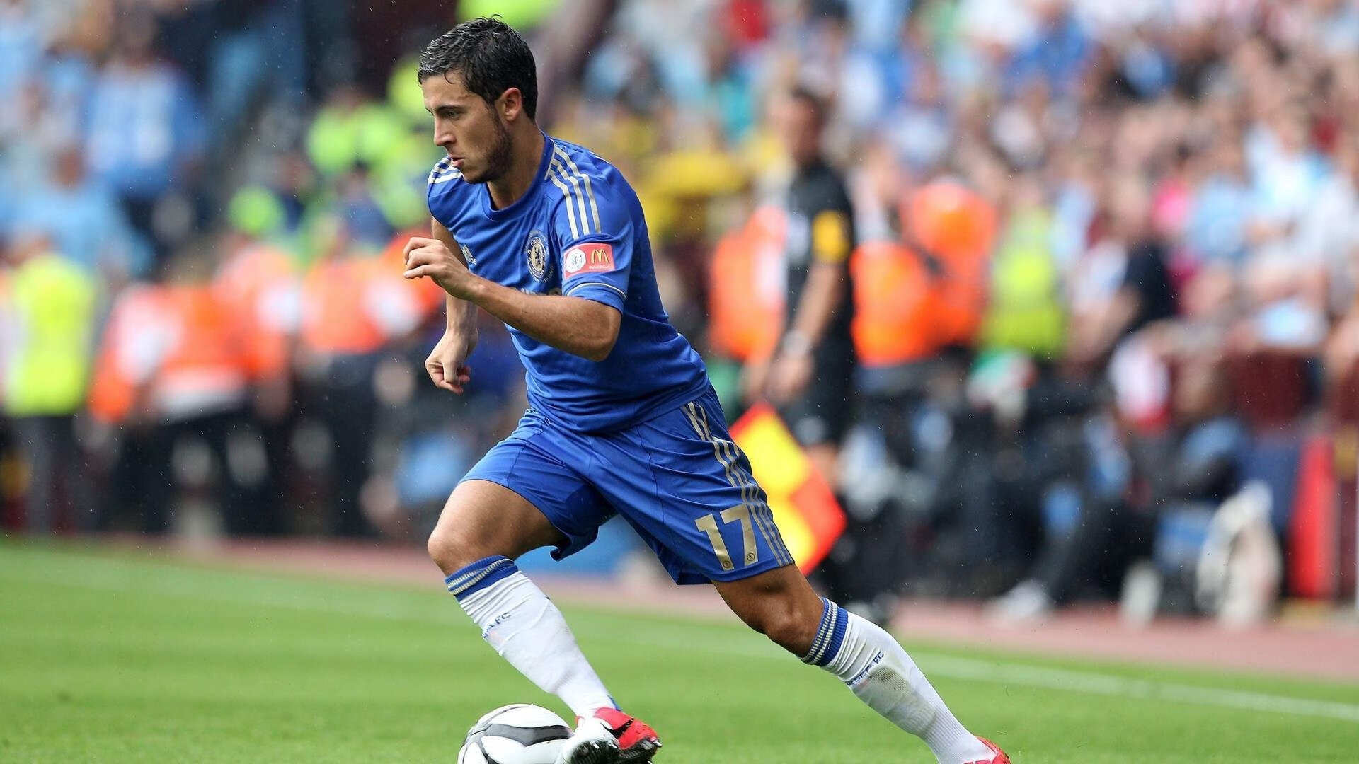 格列兹曼的破晓时刻，当波兰铁骑遇上乌拉圭利刃，他定义了关键