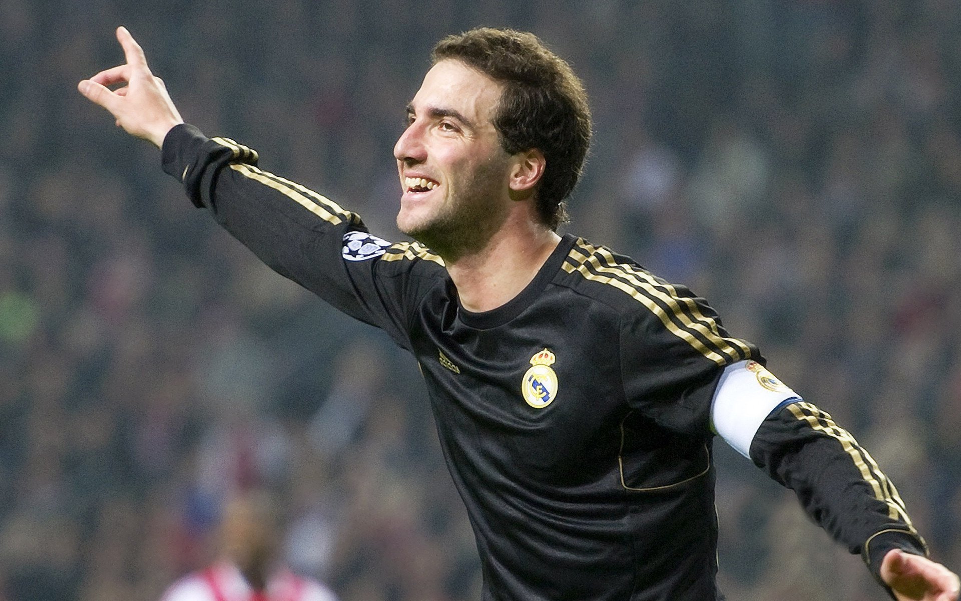 铁壁锁丹佛，活塞如何用复古防守绞杀掘金于东决之巅